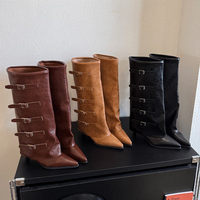 أحذية نسائية جديدة لموسم الخري - مراجعة Leather Classic Strap وسعره
